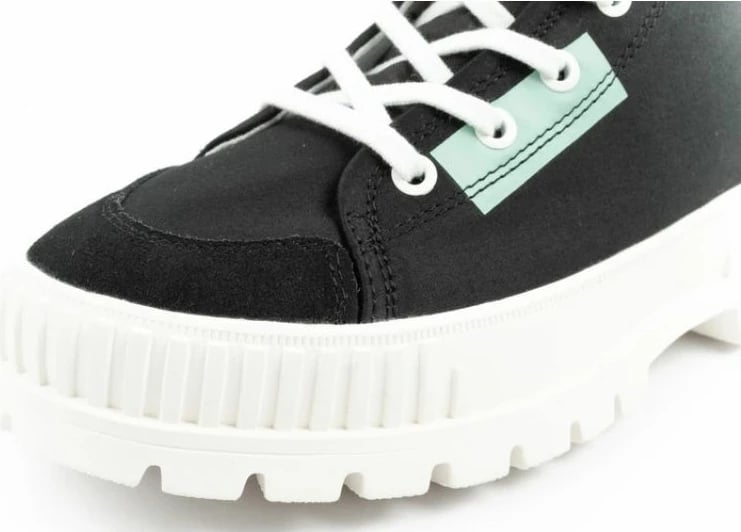 Atlete për femra Palladium, të zeza