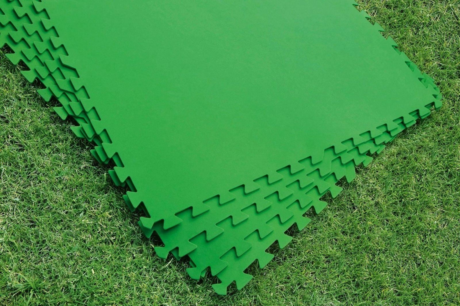 Mbrojtës dyshemeje për pishinë Bestway Flowclear 78cm x 78cm, i gjelbër, set prej 8 copësh