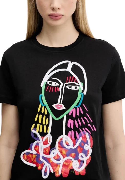 Maicë për femra Desigual, e zezë