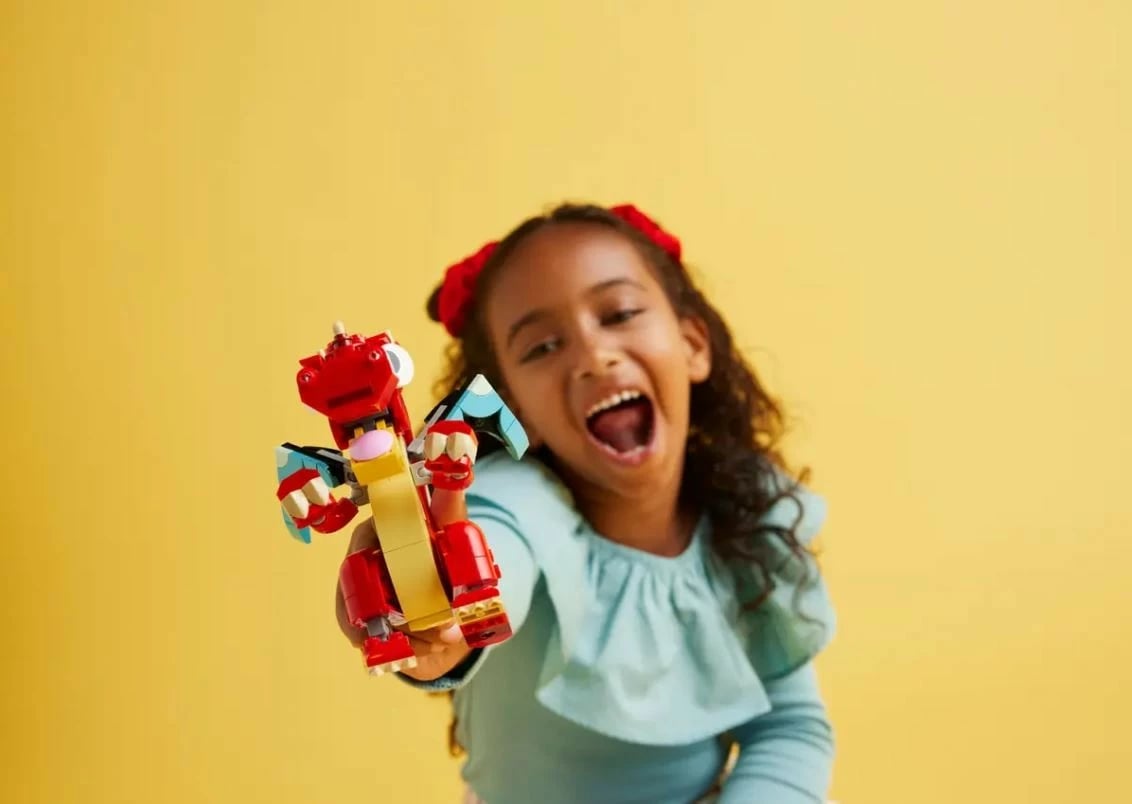 Set LEGO Creator 3-në-1, Red Dragon 31145, 149 pjesë, i kuq