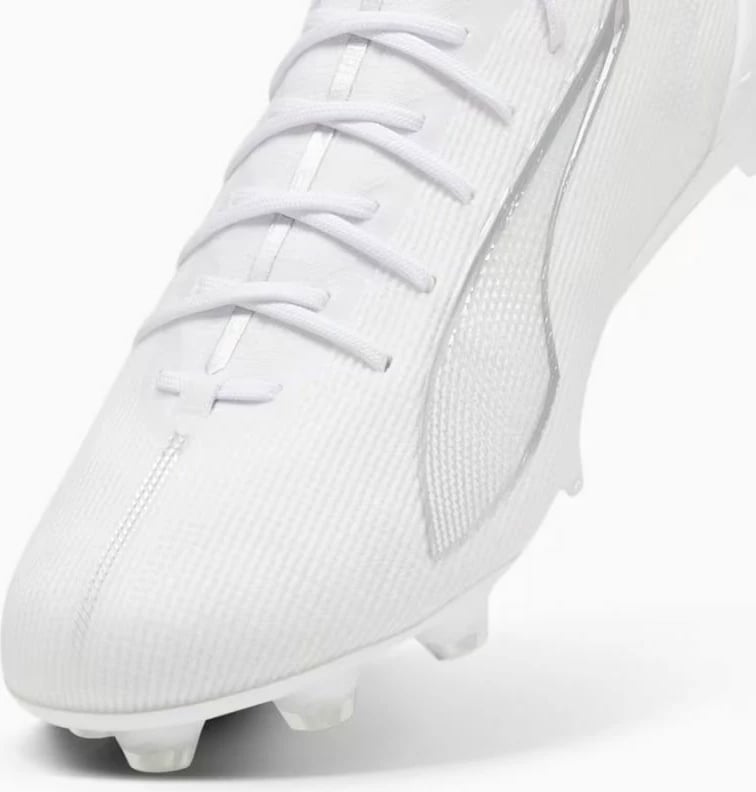 Atlete futbolli për meshkuj Puma, të bardha