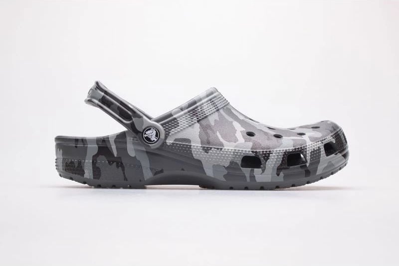 Këpucë Crocs për meshkuj, ngjyrë blu deti