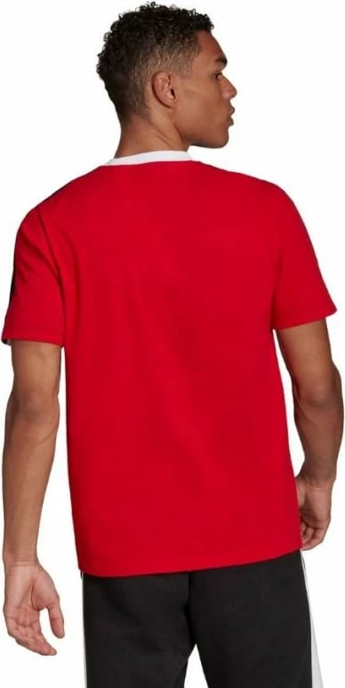 Maicë për meshkuj adidas, me ngjyra të ndara