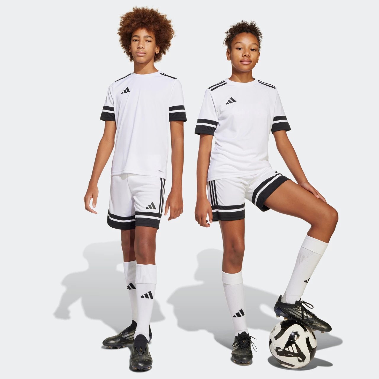 Shorce për fëmijë adidas, të bardha