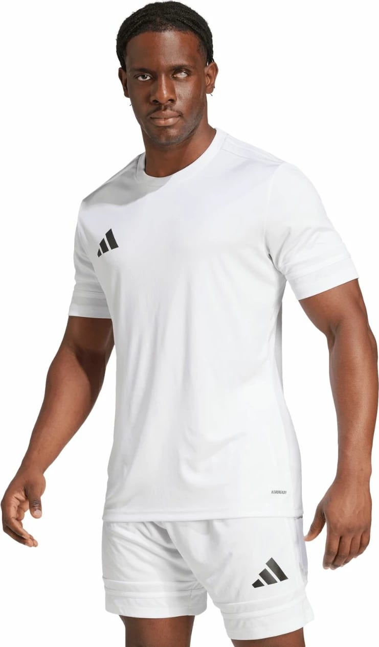 Maicë për meshkuj adidas, e bardhë