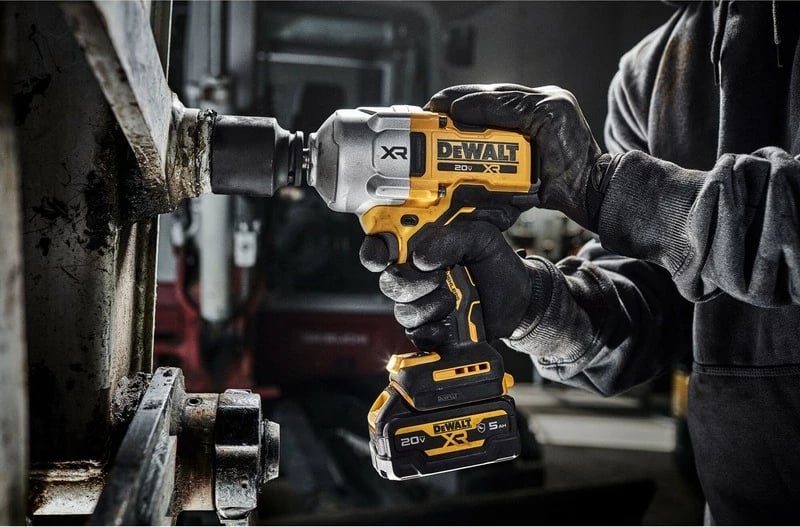 Çelës goditës DeWALT DCF961NT-XJ, 1200 RPM, 2372 N⋅m, 3.5 kg