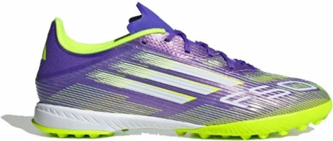 Çizme futbolli adidas për femra, vjollcë