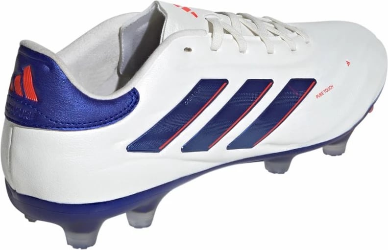 Atlete futbolli adidas për meshkuj, të bardha