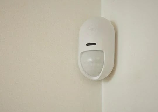 Sensor lëvizjeje Yale AL-PIR-1A-W, Infrared, Wireless, i bardhë