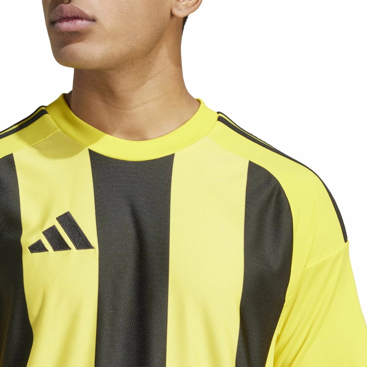 Maicë për meshkuj adidas, e verdhë e zezë
