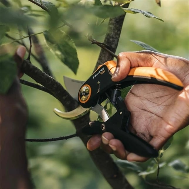 Gërshërë Fiskars Shears Plus P721, 210 mm, Inox