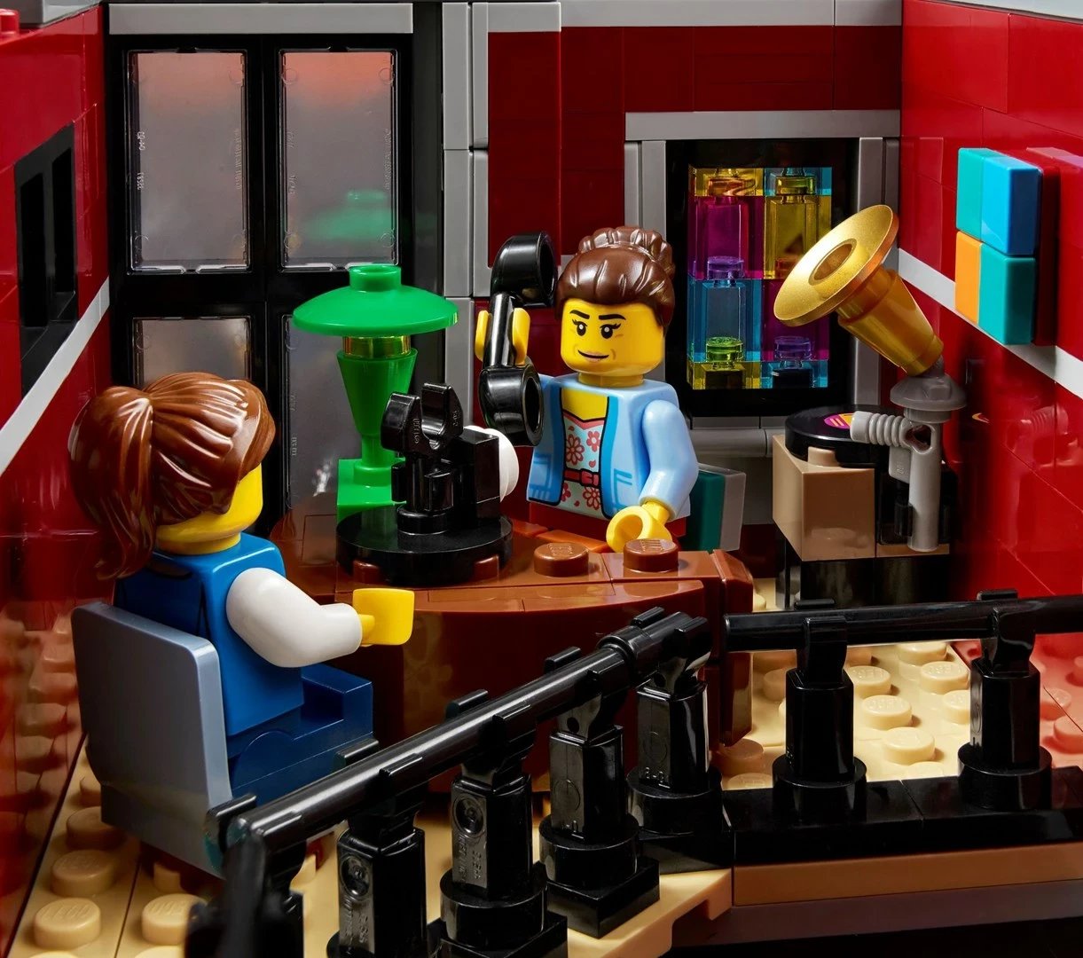 Set LEGO ICONS 10312 Jazz Club