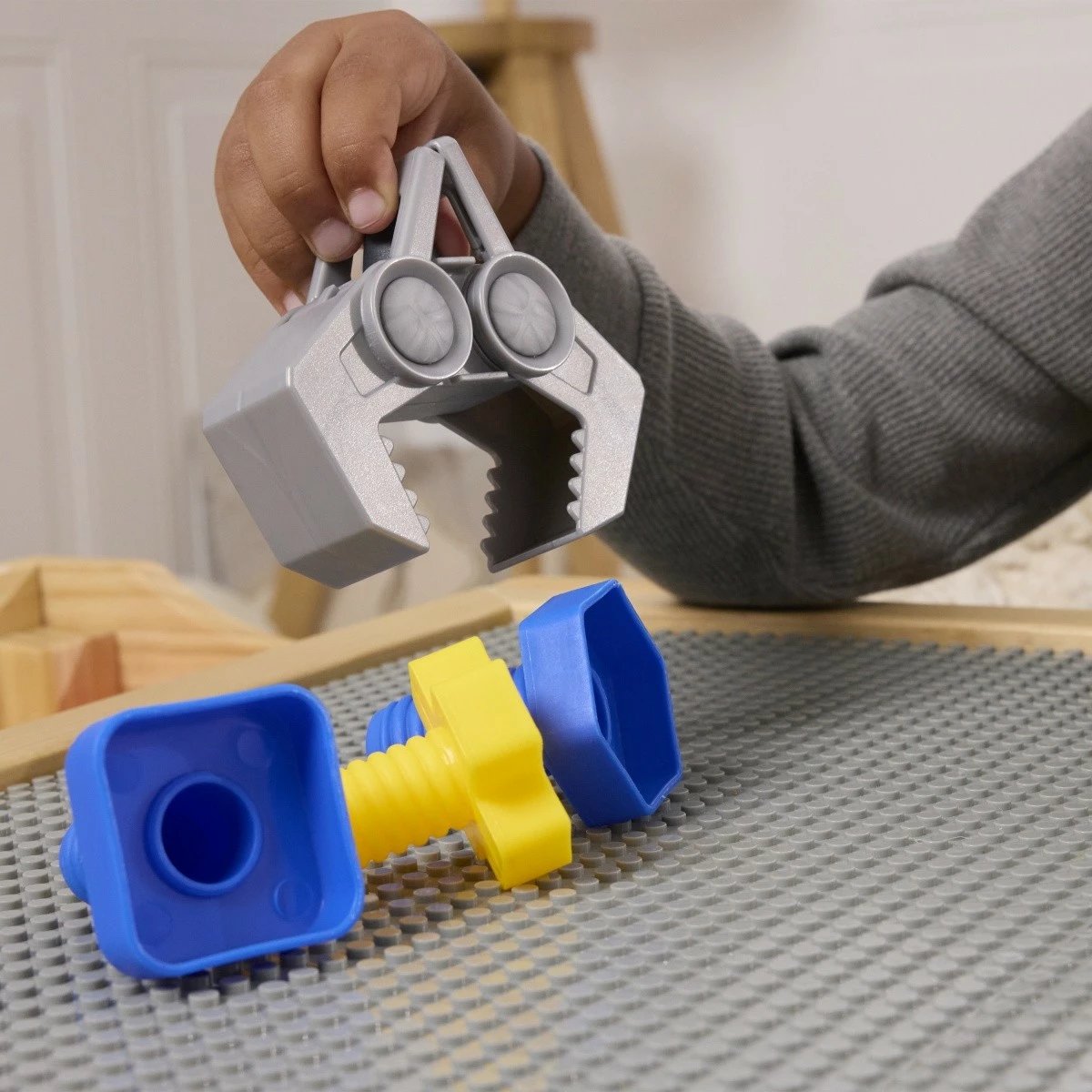 Lodër ndërtimi Spin Master Rubble & Crew Charger, me vinç dhe mjete, plastikë, Gri/Kuq/Verdhë, set