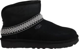 Çizme Ugg femra, të zeza
