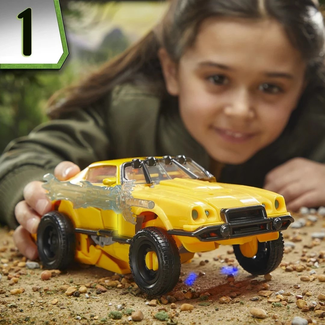 Lodër aksioni Hasbro Transformers Bumblebee, plastikë, elektronike, e verdhë