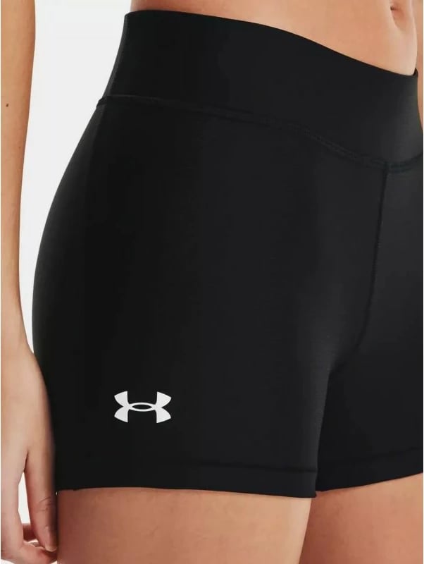 Shorce për femra Under Armour, të zeza