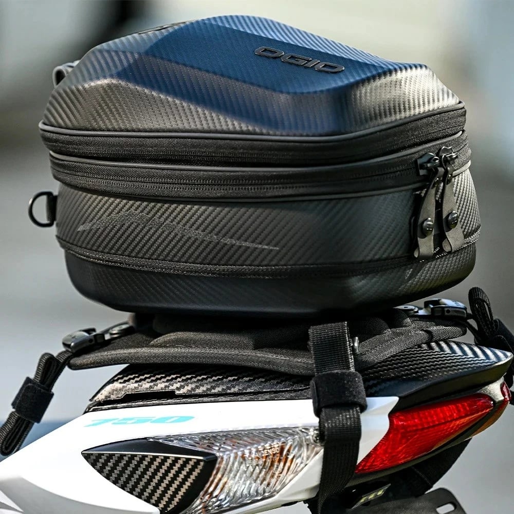 Çantë bishti OGIO TB2, 21L, E zezë