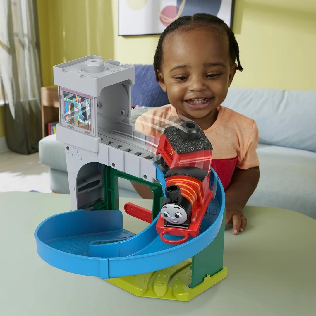 Set lodrash Fisher-Price Thomas & Friends My First Knapford Station, Multingjyrësh