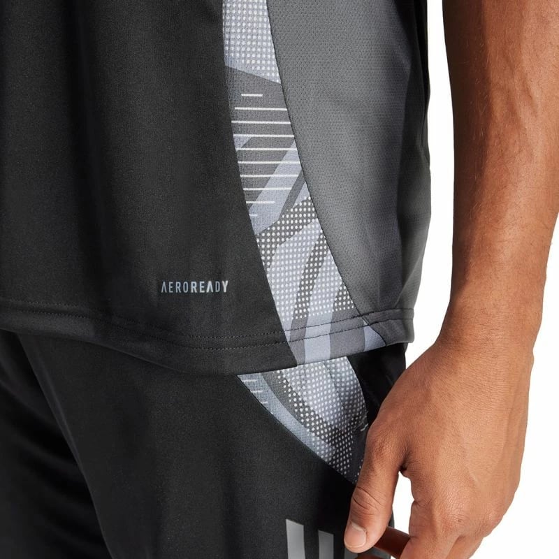 Fanellë stërvitjeje për meshkuj adidas Tiro 24, e zezë