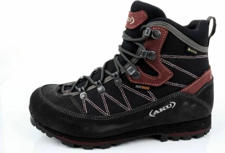 Atlete trekking Aku femra, të zeza