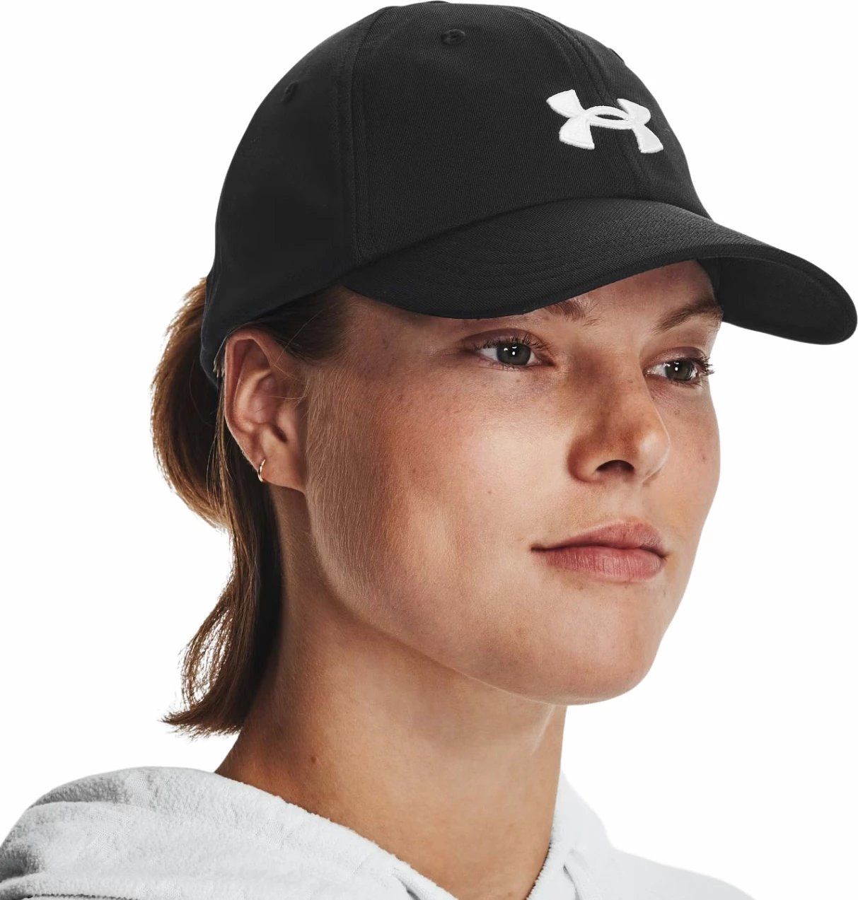 Kapelë me strehë për femra Under Armour, e zezë