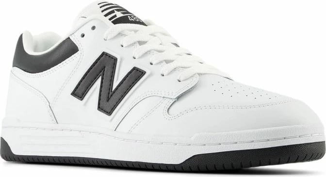 Atlete për meshkuj dhe femra New Balance, të bardha