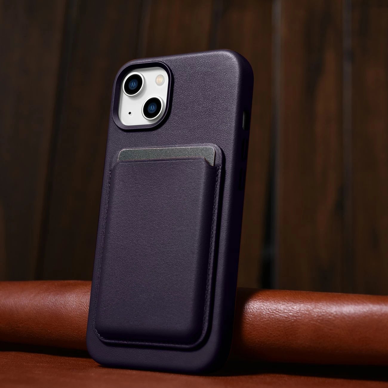 Mbështjellës iCarer për iPhone 14 Plus, lëkurë natyrale, MagSafe, Vjollcë e errët