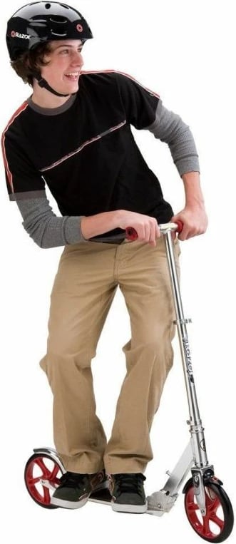 Skuter për fëmijë Razor, i argjendtë Skuter për fëmijë Razor, i argjendtë