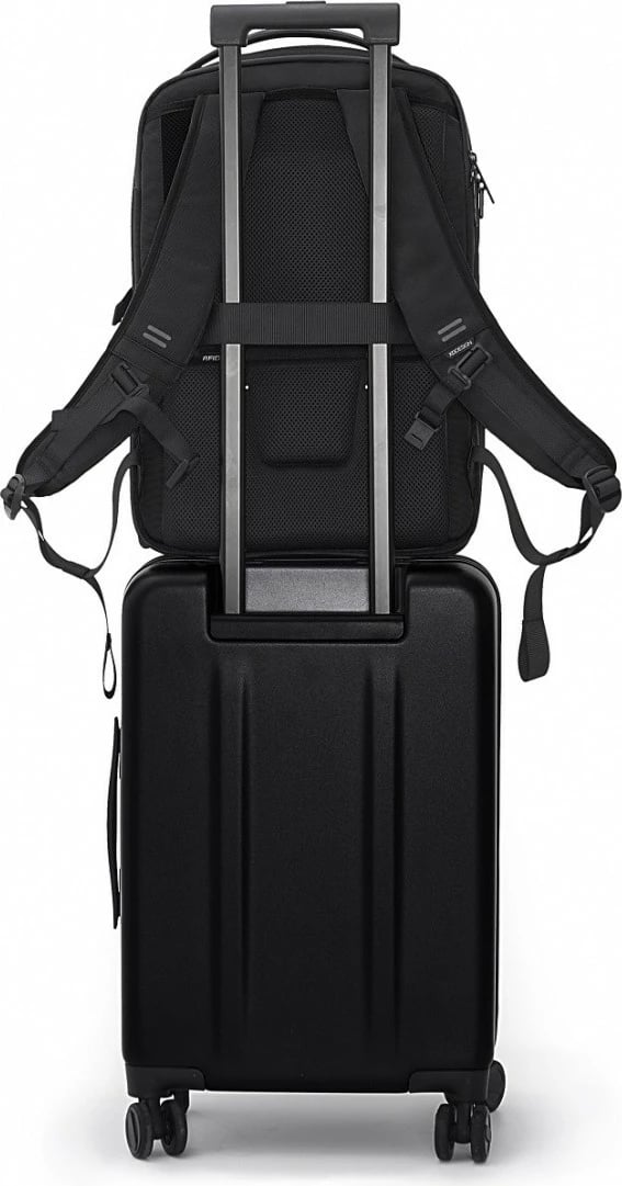 Çantë shpine XD DESIGN Bizz Backpack P705.931, 18-25L, për laptop 16", e zezë