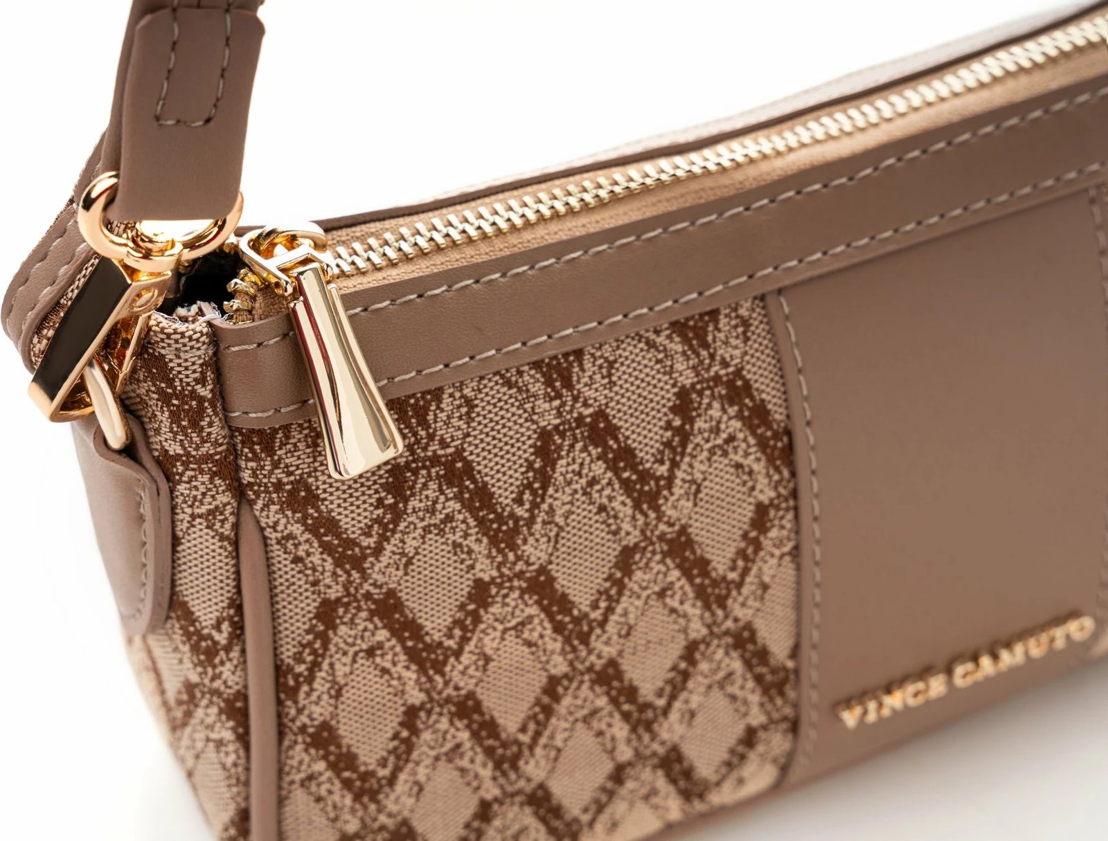 Çantë krahu Dolce, ngjyrë mink, Vince Camuto