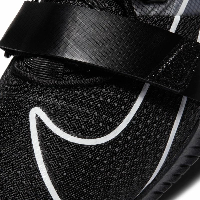 Atlete për meshkuj Nike, të zeza