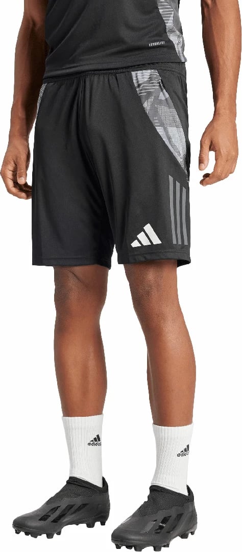 Shorce për meshkuj adidas, të zeza