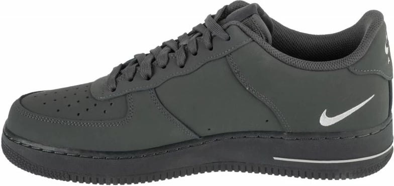 Atlete Nike për meshkuj, të zeza