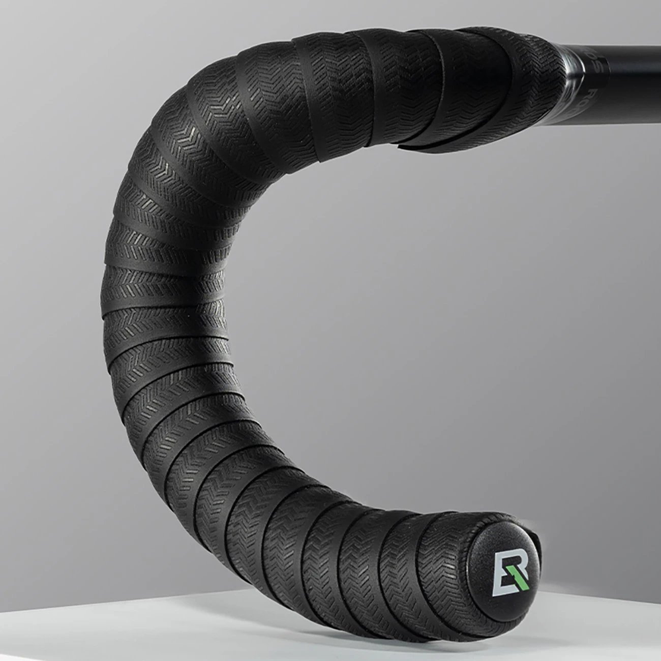 Shirit timoni për biçikletë Rockbros 71240004001, EVA, model 'Shark', i zi, set