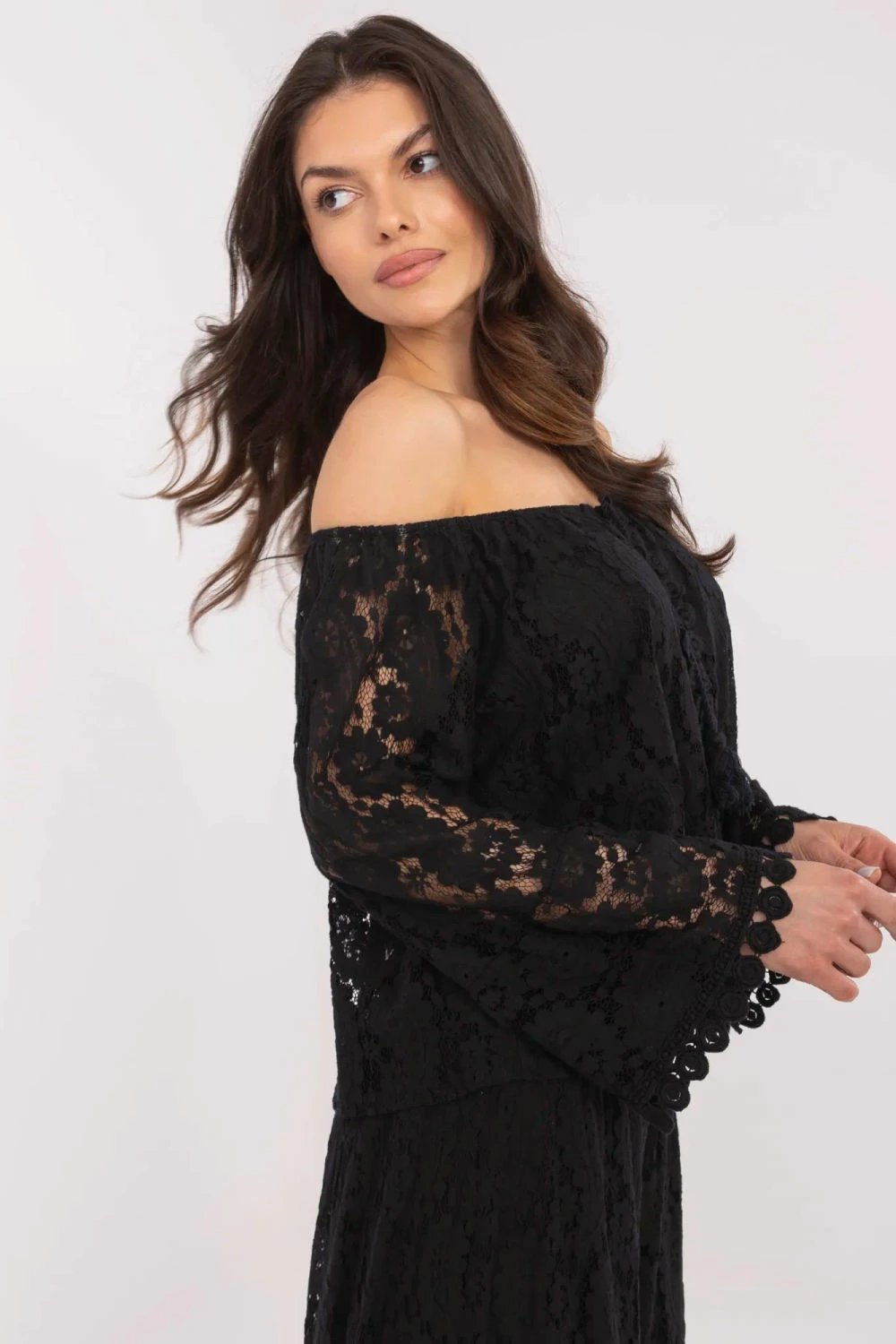 Bluzë Italy Moda 211442, e zezë