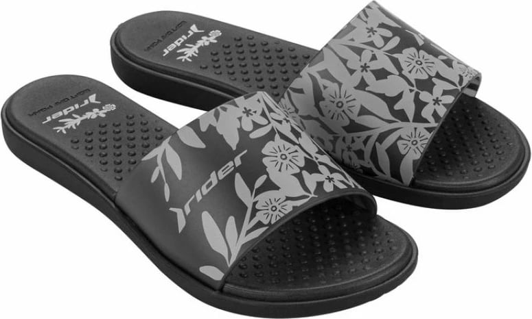 Shapka për femra Rider, të zeza