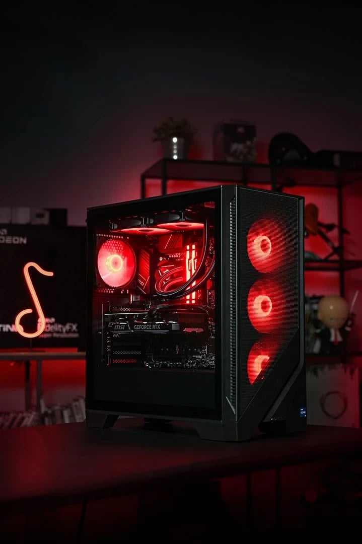 Kompjuter Gaming, AMD Ryzen 7, 32GB RAM, 1TB SSD, AMD Radeon RX 7800 XT 