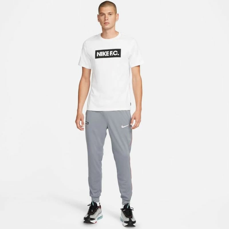 Pantallona për meshkuj Nike, Dri-Fit Libero, gri