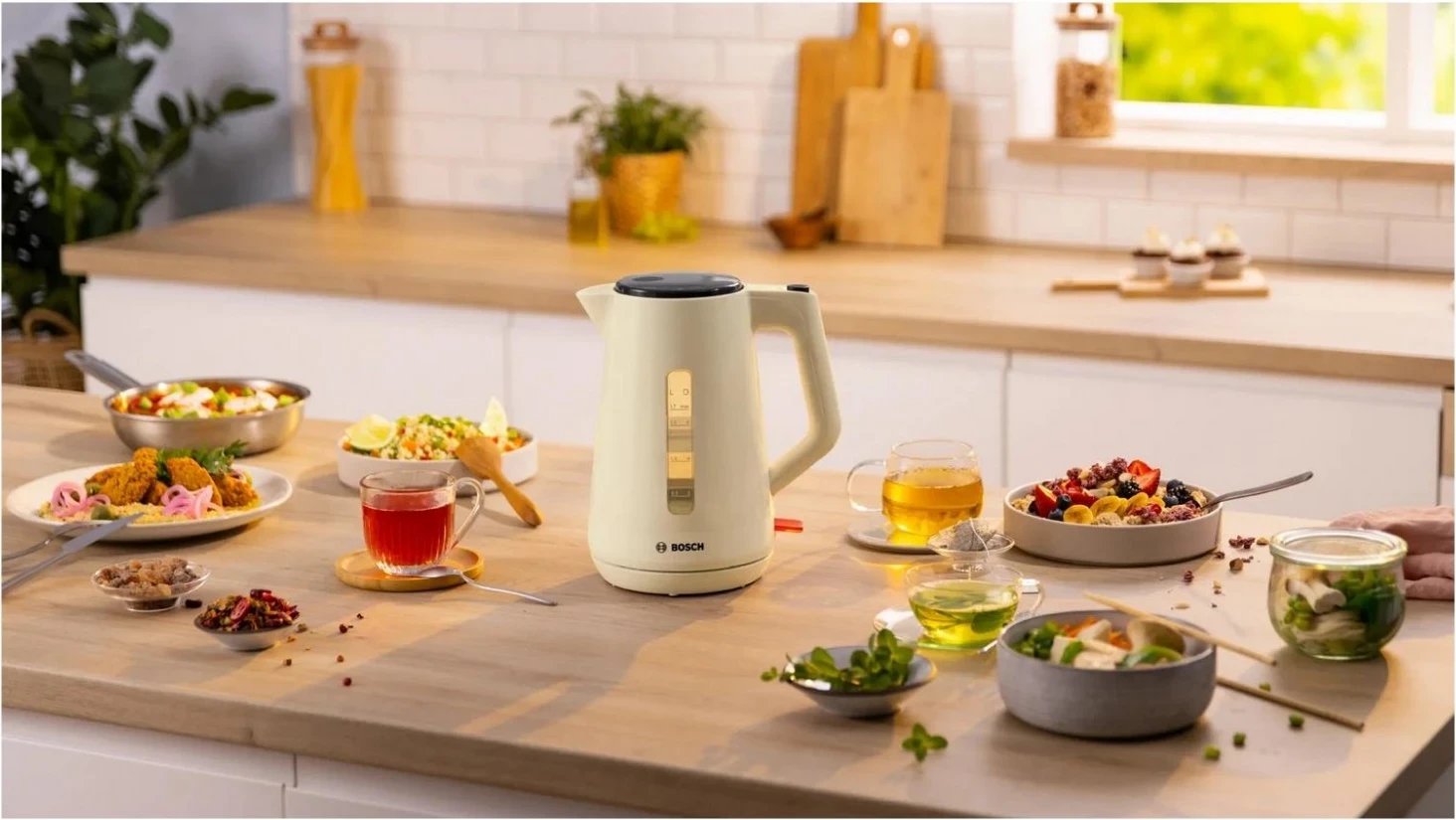 Çajnik Bosch TWK1M127, 1.7 litra, bezh