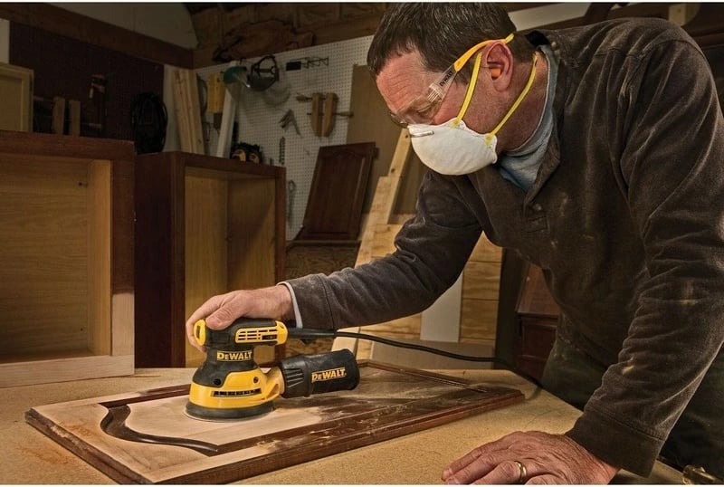 Lëmues orbital DeWALT 125mm 280W, zi/verdhe Lëmues orbital DeWALT 125mm 280W, zi/verdhe