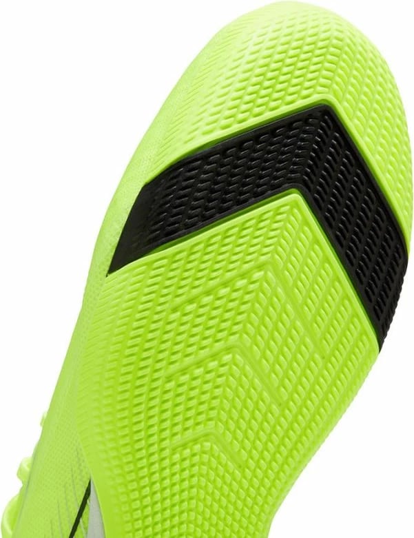 Atlete futbolli për meshkuj Nike, të verdha