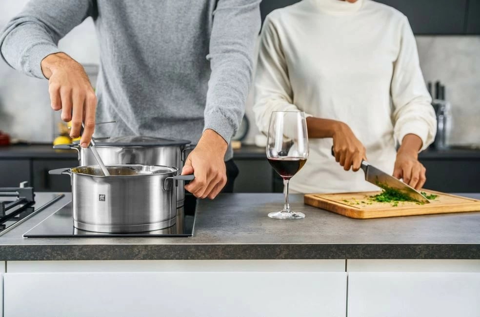 Set tenxheresh Zwilling Simplify 5 copë, çelik inox, kapakë me sitë, inox