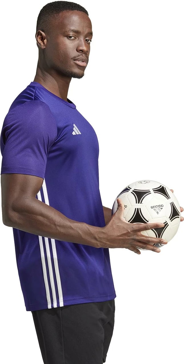 Maicë për meshkuj adidas, e purpurt