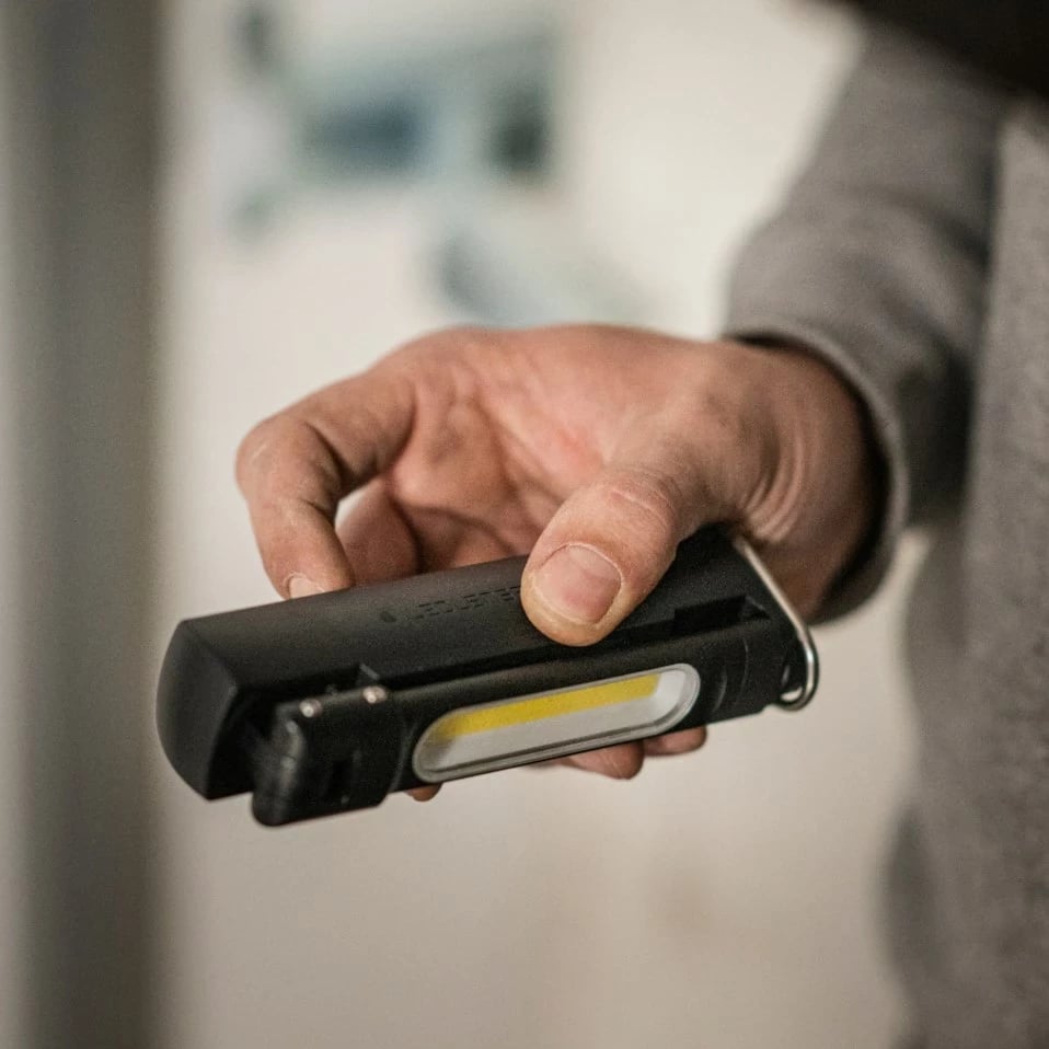 Dritë pune Ledlenser W7R Work, LED, 2500 mAh, e zezë