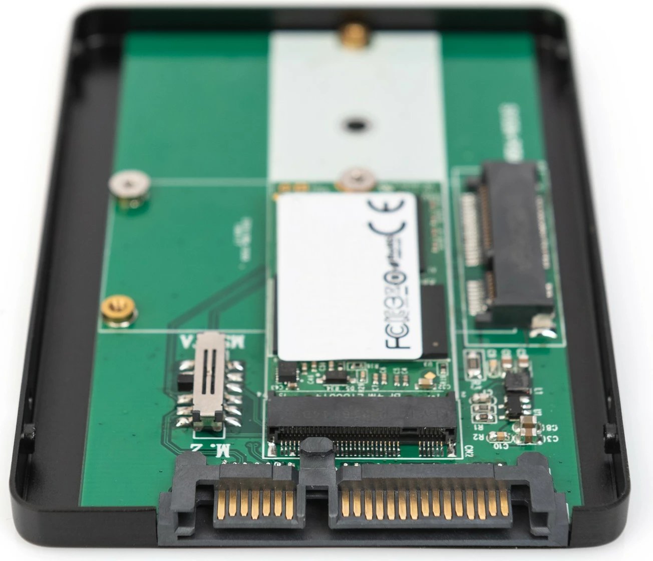 Kasë Digitus 2.5" SATA për SSD/HDD, mbështet M.2 ose mSATA, 6 Gbit/s, e zezë