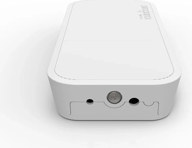 Konvertues i mediave rrjetore MikroTik FTC, i Bardhë