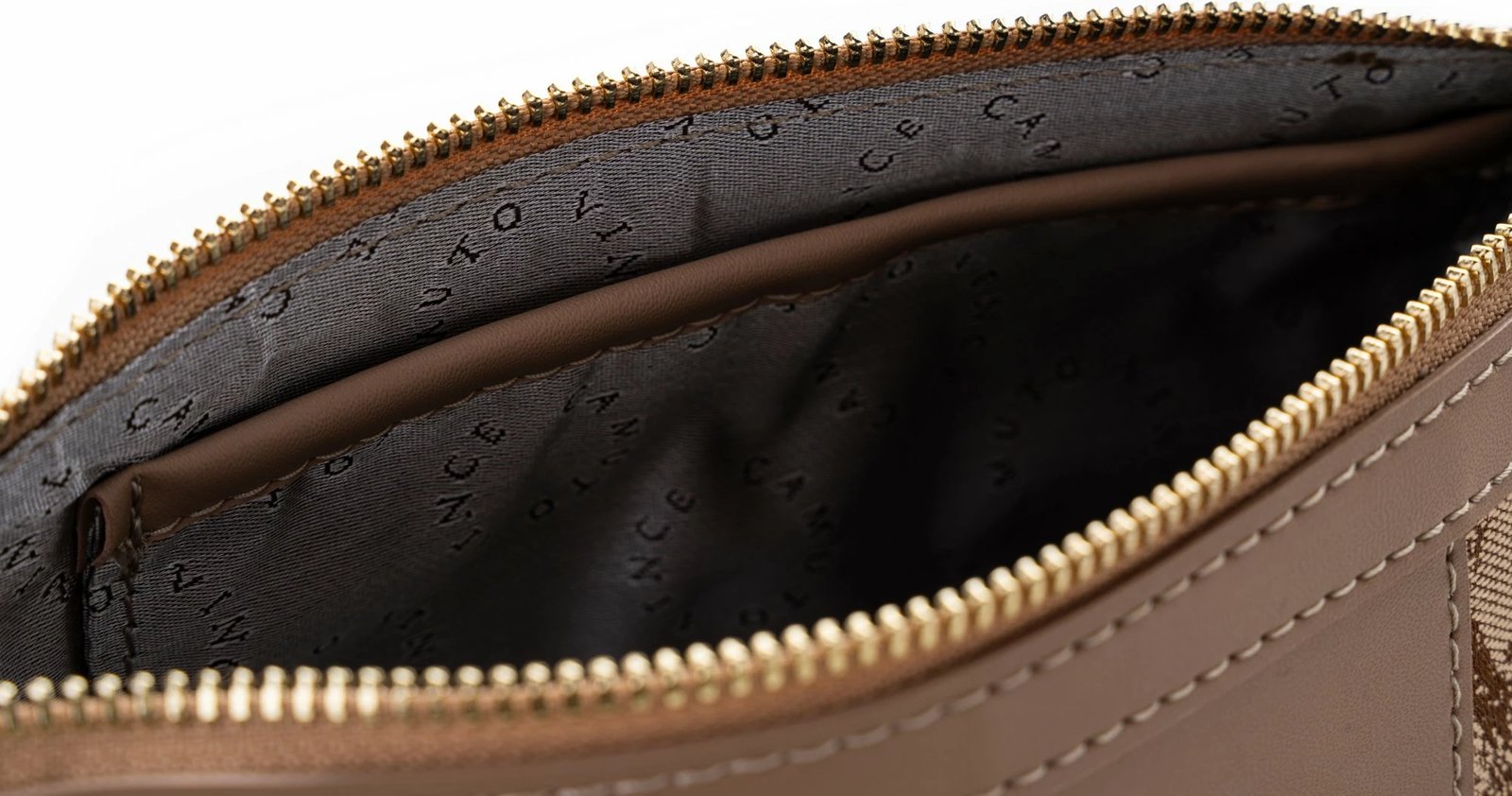 Çantë krahu Dolce, ngjyrë mink, Vince Camuto