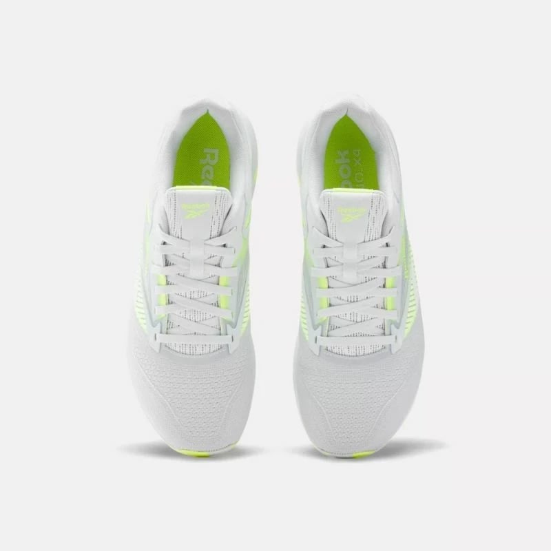 Atlete femra Reebok, të bardha