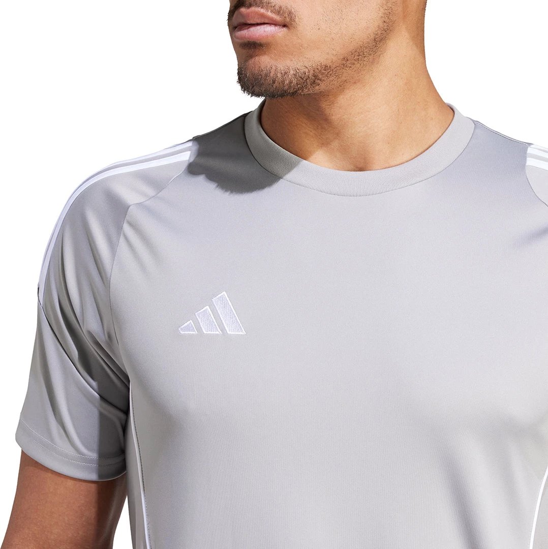 Maicë futbolli për meshkuj adidas, gri