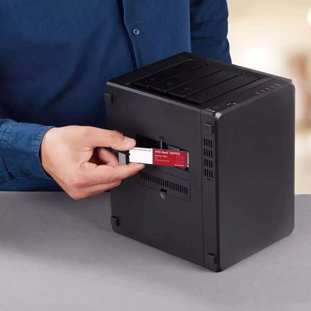 Disk SSD Western Digital SN700 M.2, 2000GB 